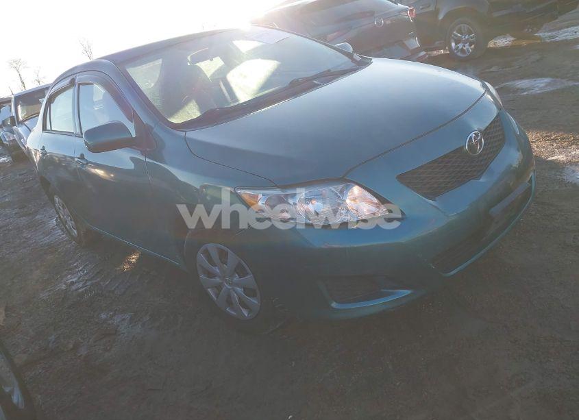 2010 Toyota Corolla LE (VIN 2T1BU4EE5AC372112) main photo