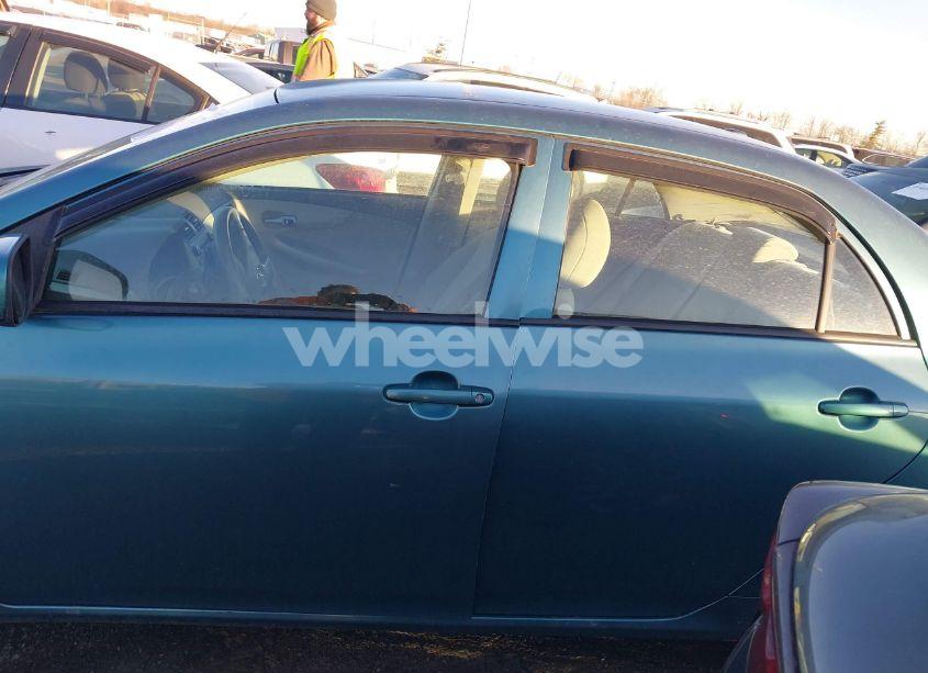 Photo 14 of 2010 Toyota Corolla LE (VIN 2T1BU4EE5AC372112)