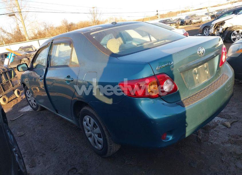 Photo 3 of 2010 Toyota Corolla LE (VIN 2T1BU4EE5AC372112)