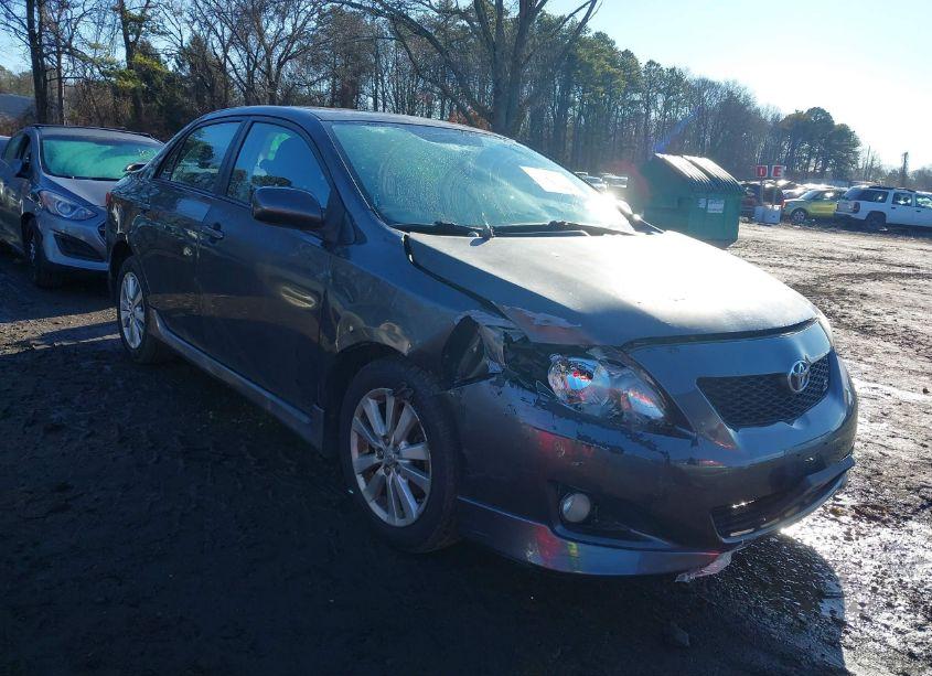 2010 Toyota Corolla S (VIN 2T1BU4EE5AC426783) main photo