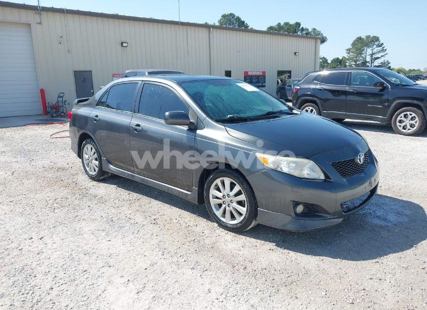 2010 Toyota Corolla S (VIN 2T1BU4EE5AC448170) main photo