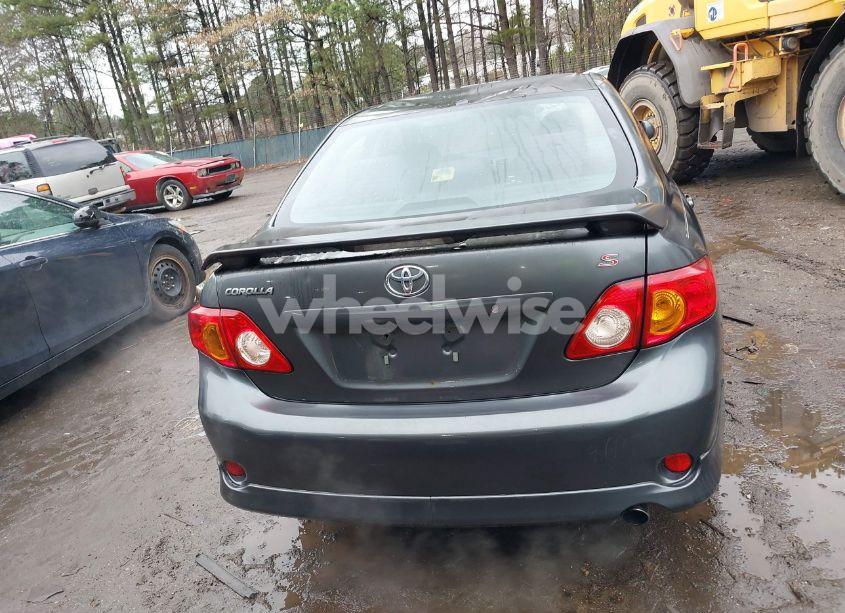 Photo 16 of 2010 Toyota Corolla S (VIN 2T1BU4EE5AC451070)