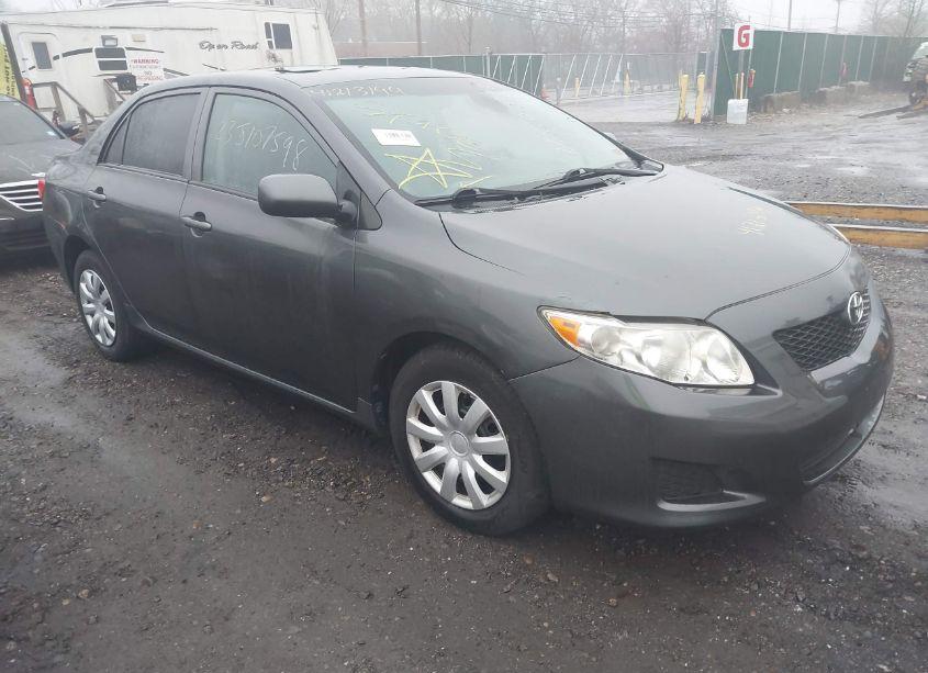 2010 Toyota Corolla LE (VIN 2T1BU4EE5AC510750) main photo