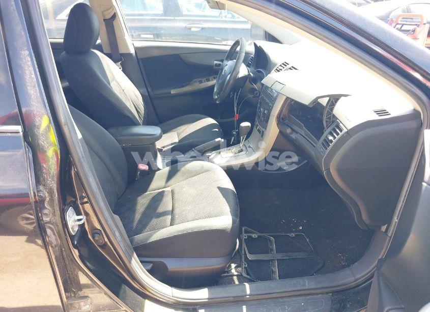 Photo 5 of 2010 Toyota Corolla S (VIN 2T1BU4EE5AC513549)