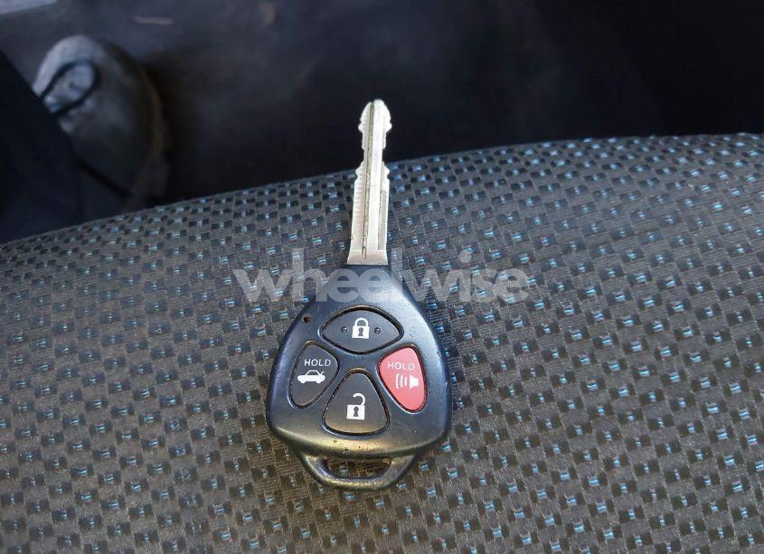 Photo 11 of 2010 Toyota Corolla S (VIN 2T1BU4EE5AC529671)