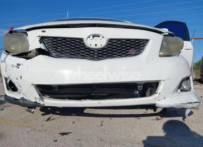 Photo 12 of 2010 Toyota Corolla S (VIN 2T1BU4EE5AC529671)