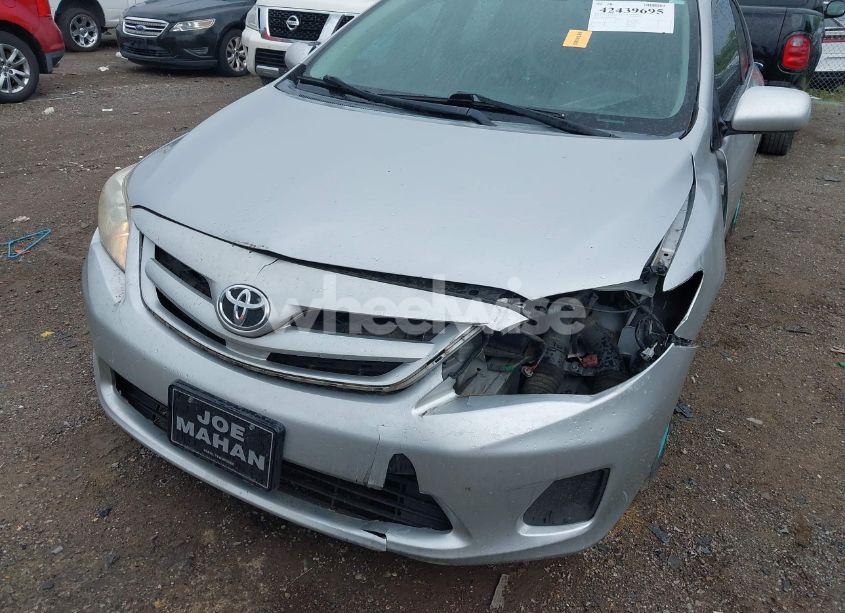 Photo 6 of 2011 Toyota Corolla LE (VIN 2T1BU4EE5BC547878)