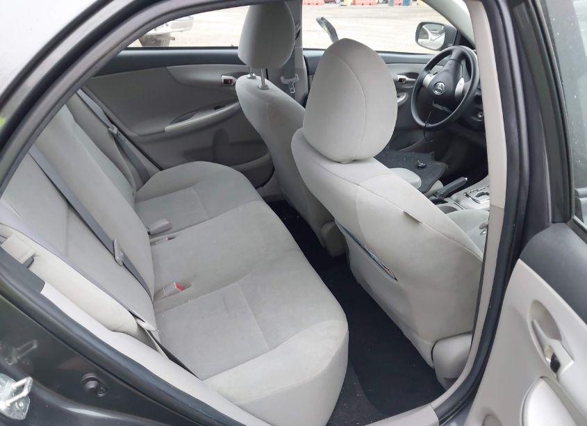 Photo 8 of 2011 Toyota Corolla LE (VIN 2T1BU4EE5BC588981)