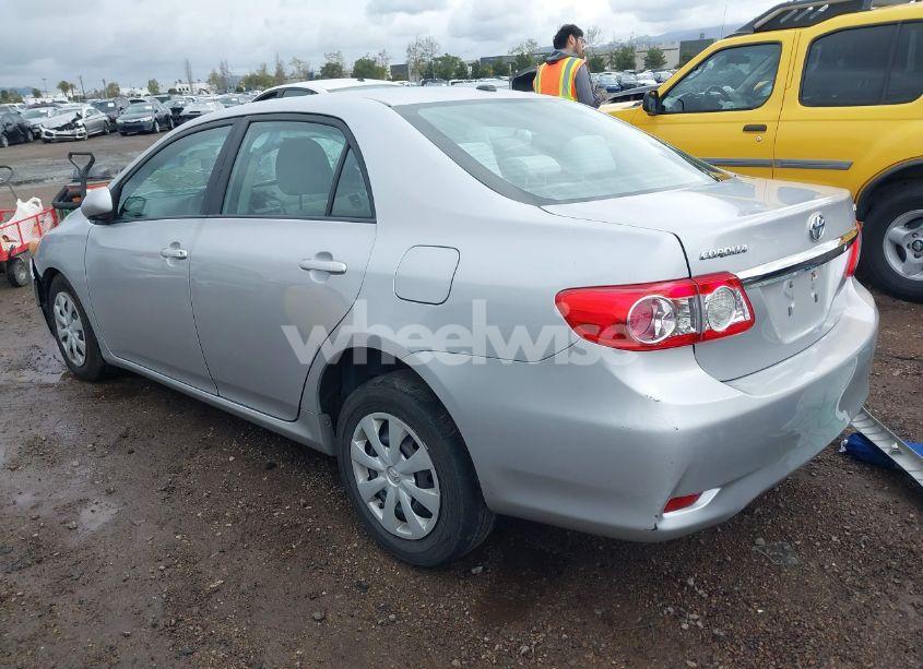 Photo 3 of 2011 Toyota Corolla LE (VIN 2T1BU4EE5BC594215)