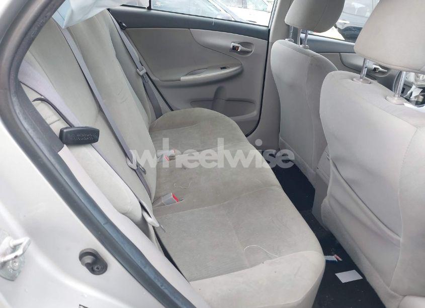 Photo 8 of 2011 Toyota Corolla LE (VIN 2T1BU4EE5BC594215)