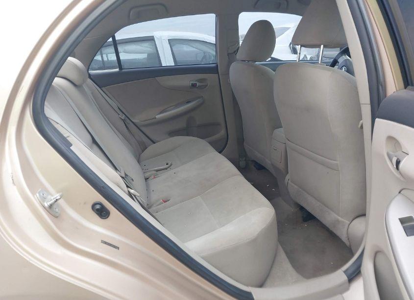 Photo 8 of 2011 Toyota Corolla LE (VIN 2T1BU4EE5BC629500)