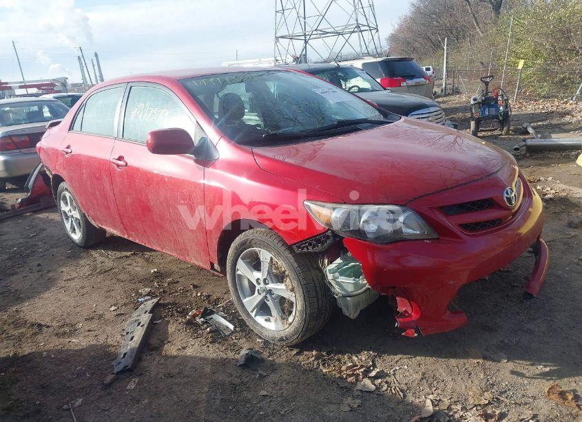 2011 Toyota Corolla S (VIN 2T1BU4EE5BC641405) main photo