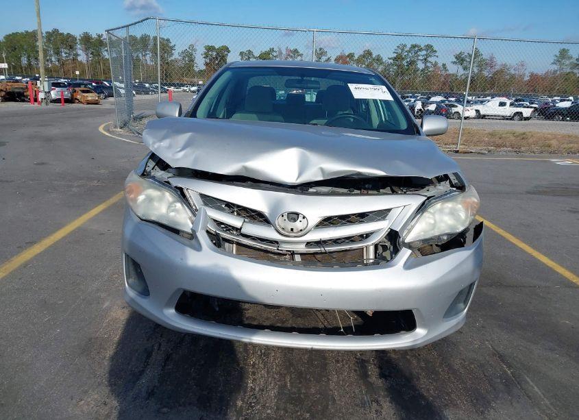 Photo 12 of 2011 Toyota Corolla LE (VIN 2T1BU4EE5BC645552)