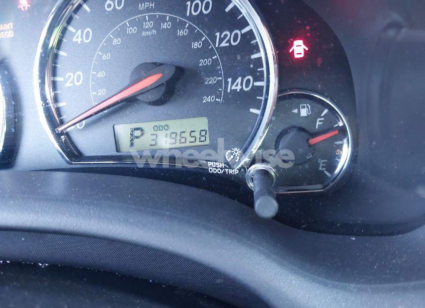 Photo 15 of 2011 Toyota Corolla S (VIN 2T1BU4EE5BC656938)