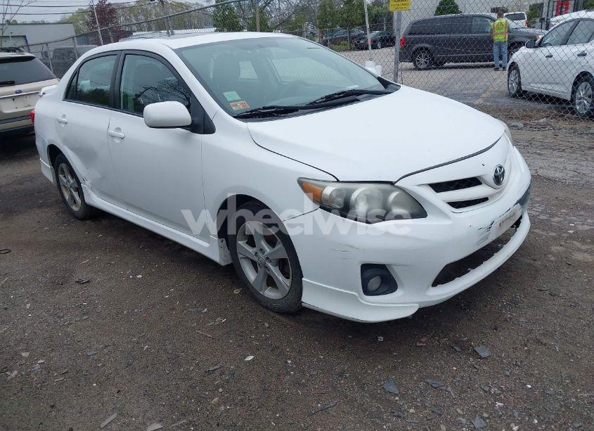 2011 Toyota Corolla S (VIN 2T1BU4EE5BC663064) main photo