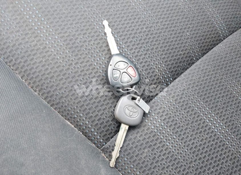 Photo 11 of 2011 Toyota Corolla S (VIN 2T1BU4EE5BC663064)