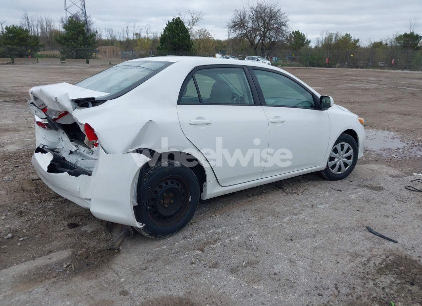 Photo 4 of 2011 Toyota Corolla LE (VIN 2T1BU4EE5BC668913)