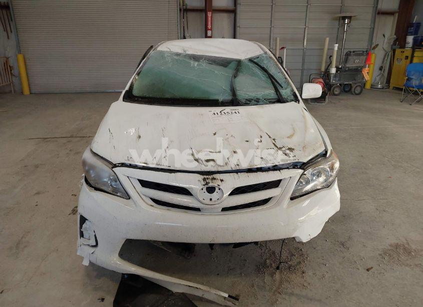 Photo 12 of 2011 Toyota Corolla LE (VIN 2T1BU4EE5BC679233)