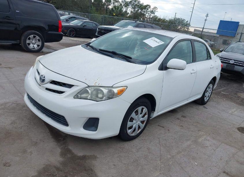 Photo 2 of 2011 Toyota Corolla LE (VIN 2T1BU4EE5BC680849)