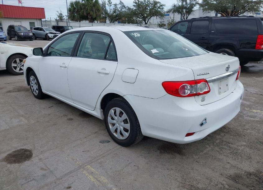 Photo 3 of 2011 Toyota Corolla LE (VIN 2T1BU4EE5BC680849)