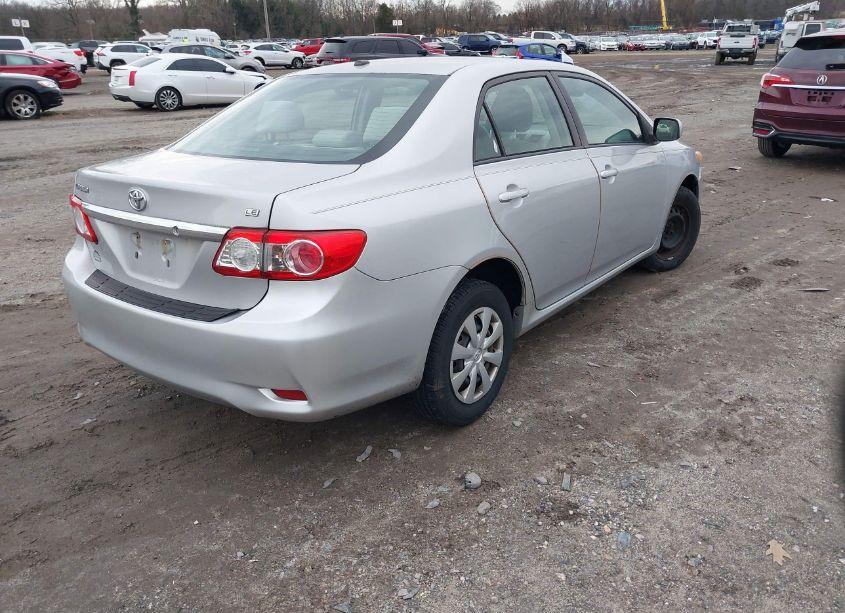 Photo 4 of 2011 Toyota Corolla LE (VIN 2T1BU4EE5BC687669)
