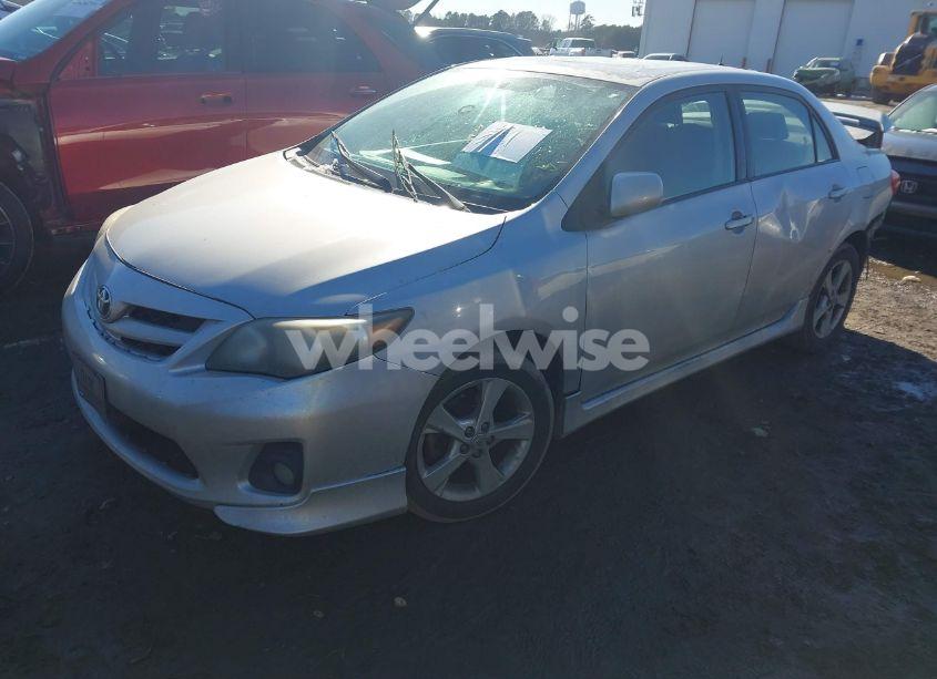 Photo 2 of 2011 Toyota Corolla S (VIN 2T1BU4EE5BC695240)