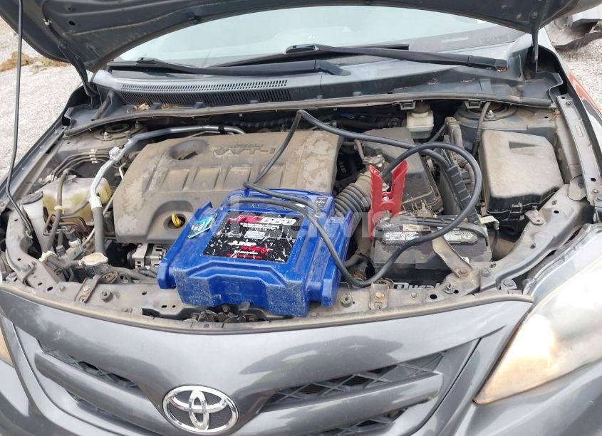 Photo 10 of 2011 Toyota Corolla S (VIN 2T1BU4EE5BC725949)