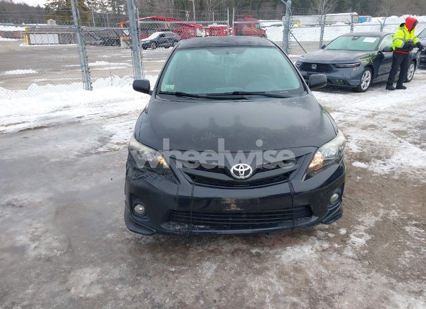 Photo 12 of 2011 Toyota Corolla S (VIN 2T1BU4EE5BC726390)
