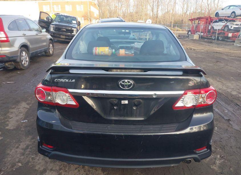 Photo 15 of 2011 Toyota Corolla S (VIN 2T1BU4EE5BC732691)