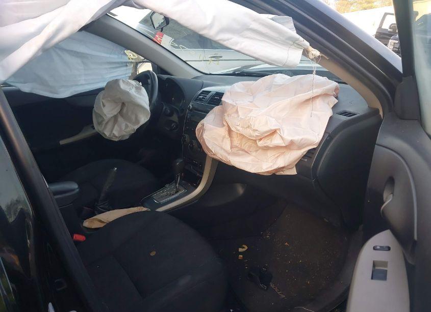 Photo 5 of 2011 Toyota Corolla S (VIN 2T1BU4EE5BC732691)