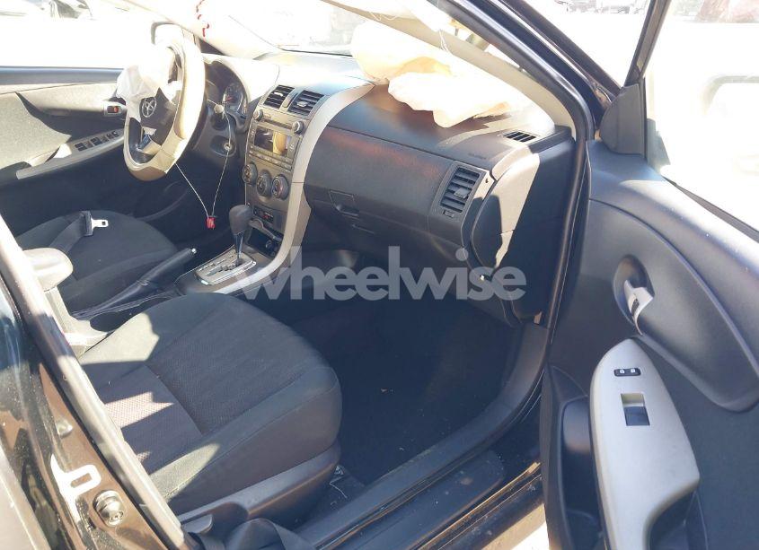 Photo 5 of 2011 Toyota Corolla S (VIN 2T1BU4EE5BC742282)