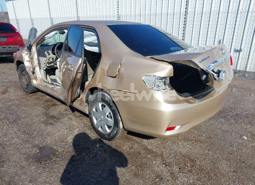 Photo 3 of 2011 Toyota Corolla LE (VIN 2T1BU4EE5BC743822)