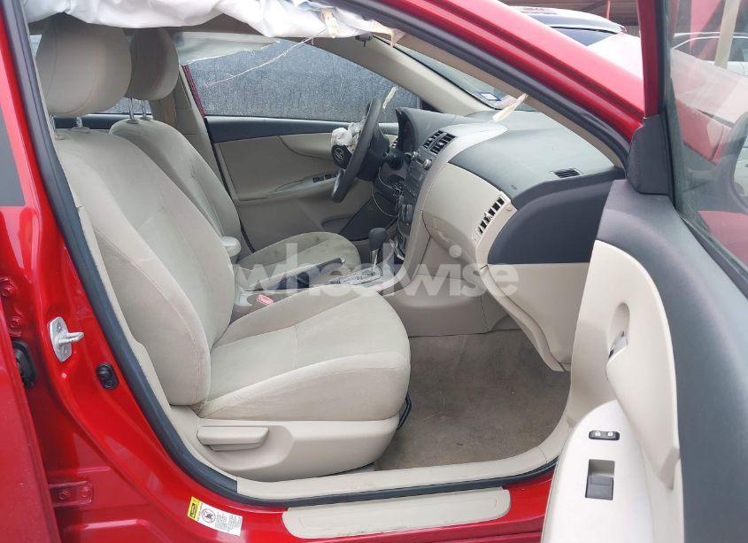 Photo 5 of 2011 Toyota Corolla LE (VIN 2T1BU4EE5BC746493)