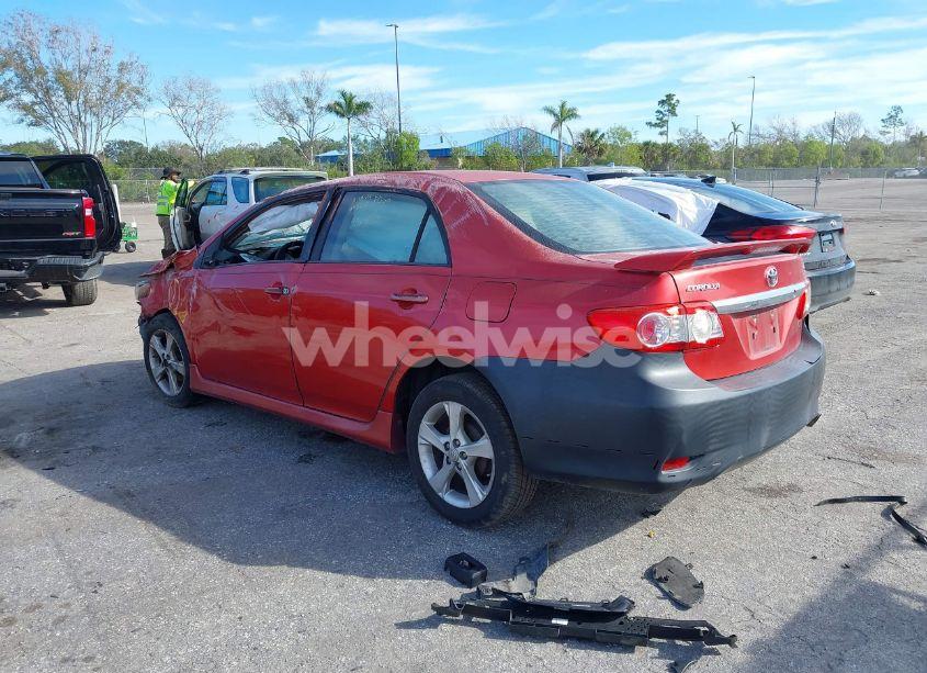 Photo 3 of 2012 Toyota Corolla S (VIN 2T1BU4EE5CC762940)