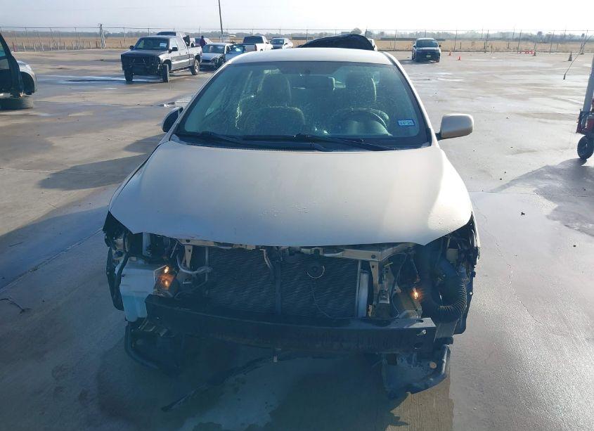 Photo 12 of 2012 Toyota Corolla LE (VIN 2T1BU4EE5CC778734)