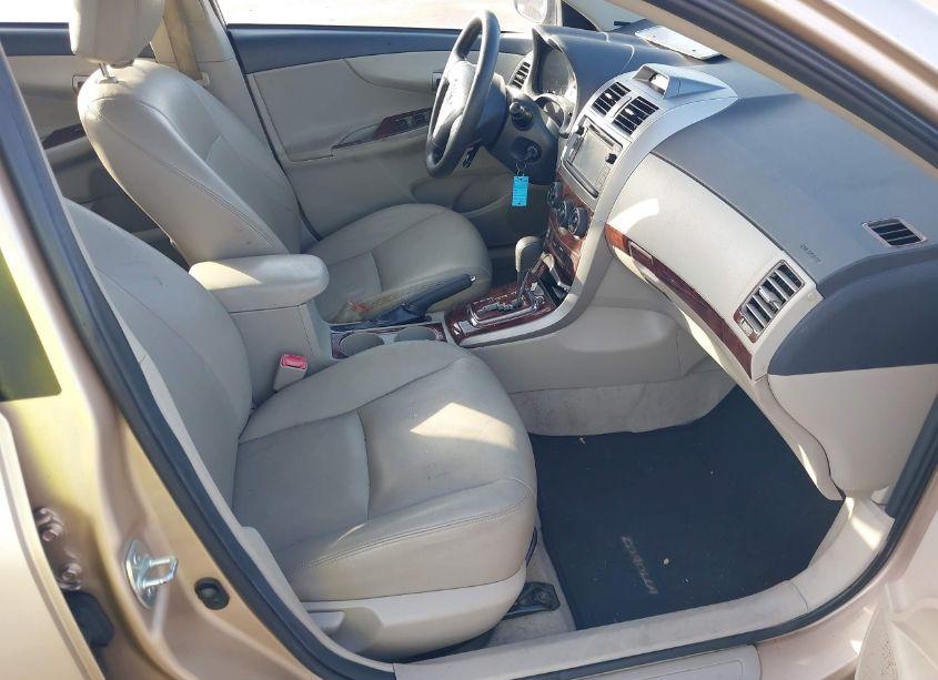 Photo 5 of 2012 Toyota Corolla LE (VIN 2T1BU4EE5CC778734)