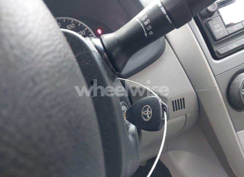 Photo 11 of 2012 Toyota Corolla LE (VIN 2T1BU4EE5CC781102)