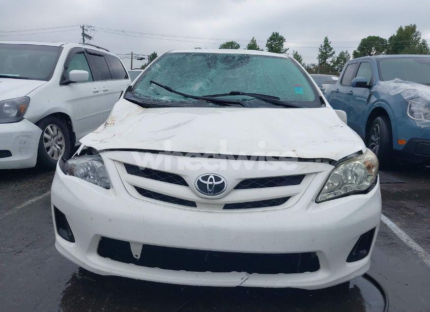 Photo 12 of 2012 Toyota Corolla LE (VIN 2T1BU4EE5CC781133)