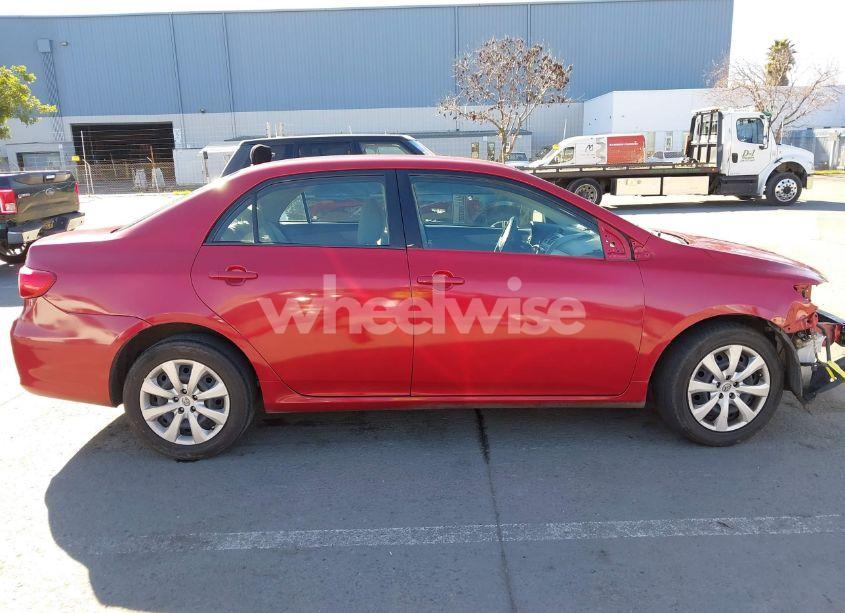 Photo 14 of 2012 Toyota Corolla LE (VIN 2T1BU4EE5CC799289)