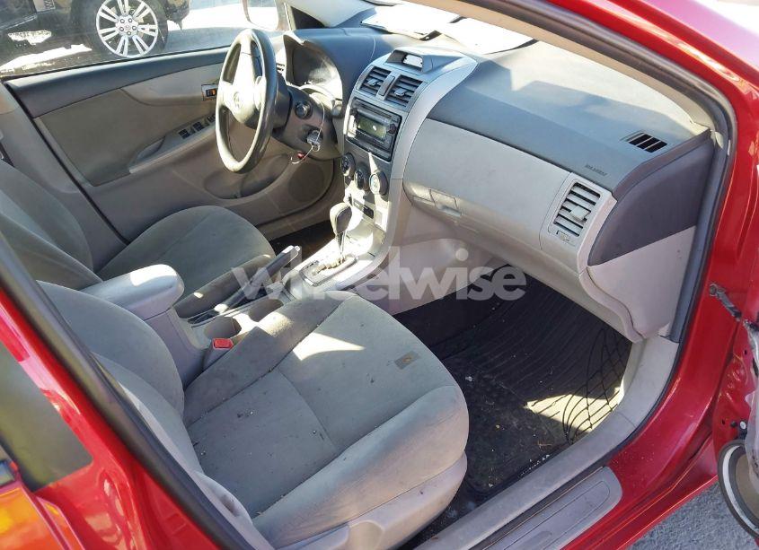 Photo 5 of 2012 Toyota Corolla LE (VIN 2T1BU4EE5CC799289)