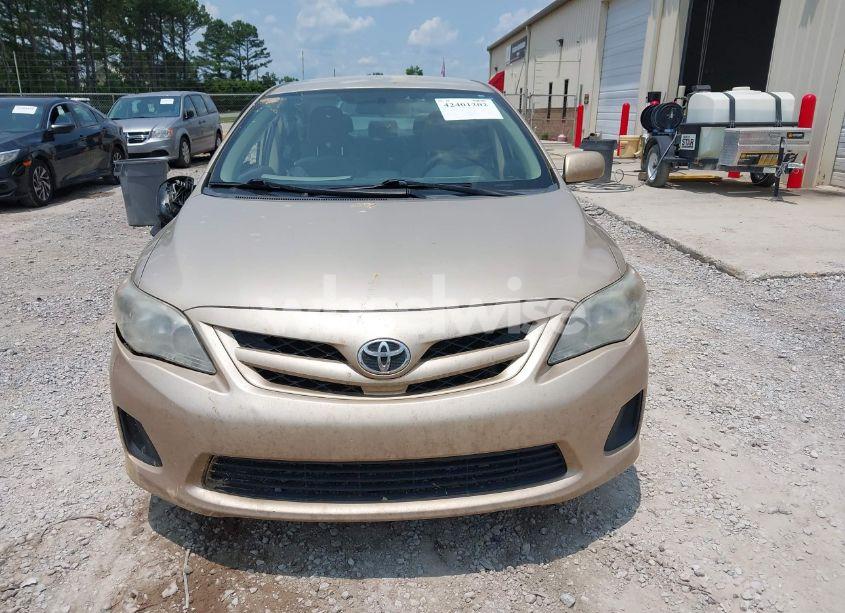 Photo 12 of 2012 Toyota Corolla LE (VIN 2T1BU4EE5CC838382)