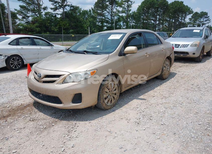 Photo 2 of 2012 Toyota Corolla LE (VIN 2T1BU4EE5CC838382)