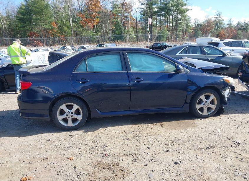 Photo 14 of 2012 Toyota Corolla S (VIN 2T1BU4EE5CC842285)