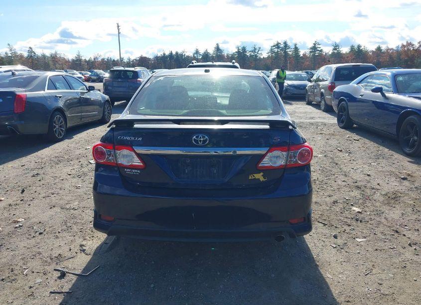 Photo 17 of 2012 Toyota Corolla S (VIN 2T1BU4EE5CC842285)