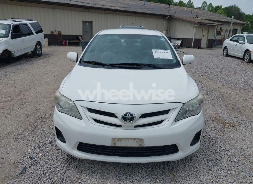 Photo 12 of 2012 Toyota Corolla LE (VIN 2T1BU4EE5CC861273)
