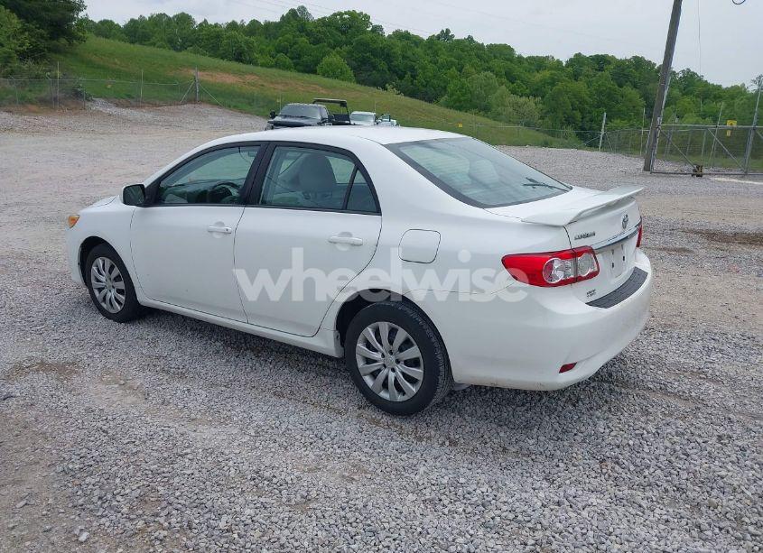 Photo 3 of 2012 Toyota Corolla LE (VIN 2T1BU4EE5CC861273)