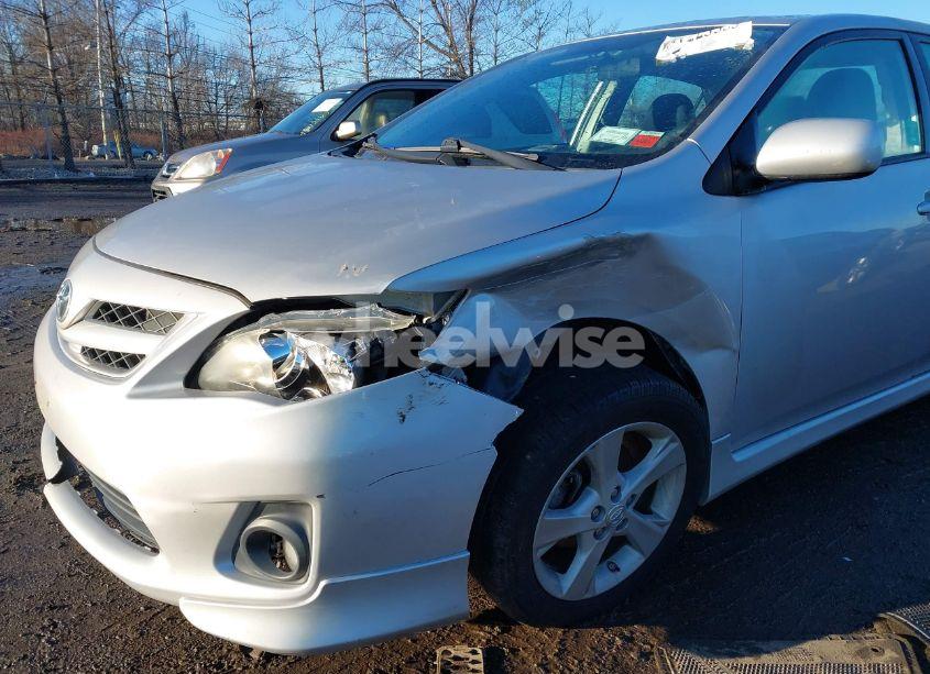 Photo 6 of 2012 Toyota Corolla S (VIN 2T1BU4EE5CC887632)