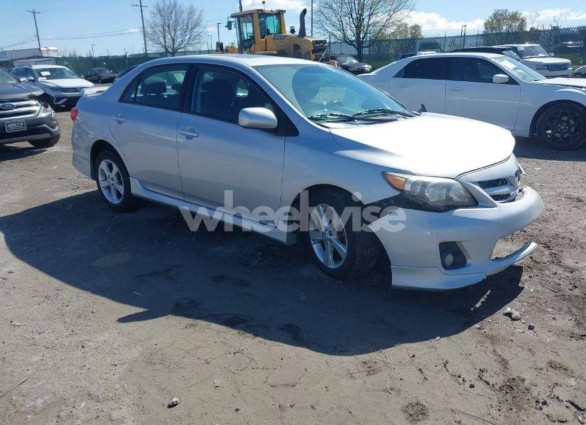 2012 Toyota Corolla S (VIN 2T1BU4EE5CC897366) main photo