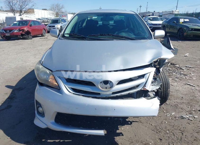 Photo 11 of 2012 Toyota Corolla S (VIN 2T1BU4EE5CC897366)