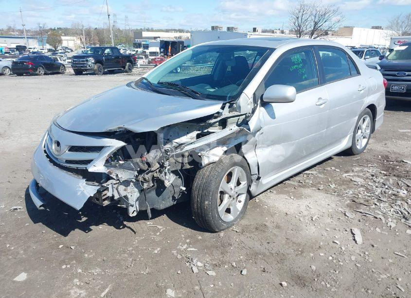 Photo 2 of 2012 Toyota Corolla S (VIN 2T1BU4EE5CC897366)